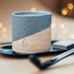 Summer hand-poured candles made in Maryland featuring natural soy wax and refreshing seasonal scents